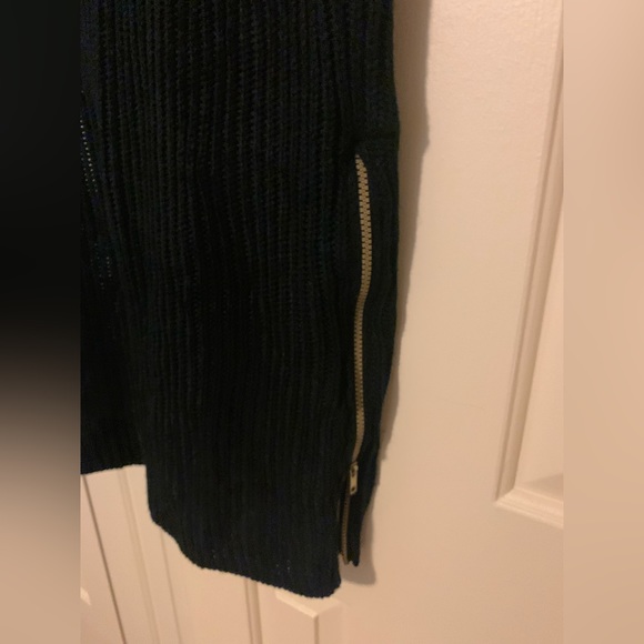 Black sweater dress - sleeveless - Picture 3 of 3